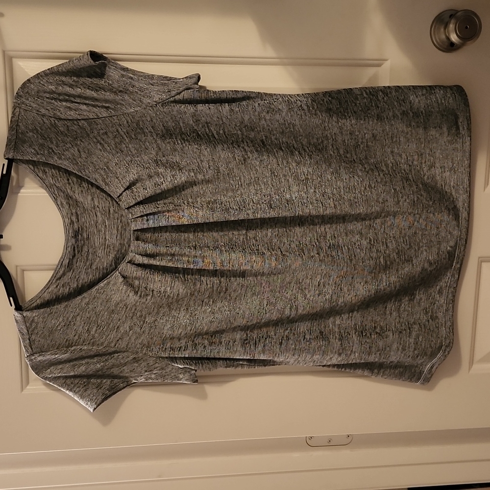 Worthington metallic silver top-sz 1X